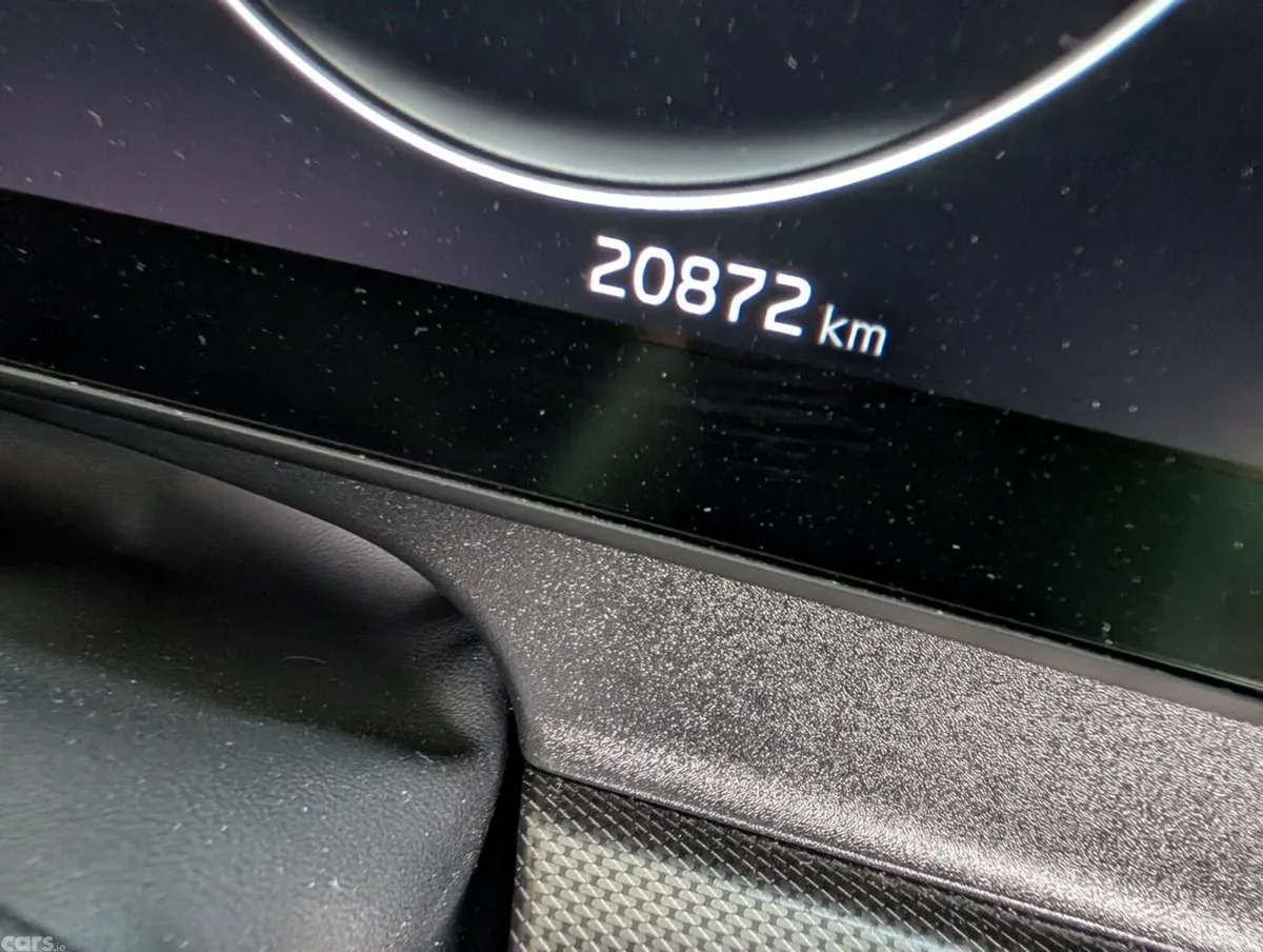 Kia Sportage SUV, Petrol Plug-in Hybrid, 2025, White