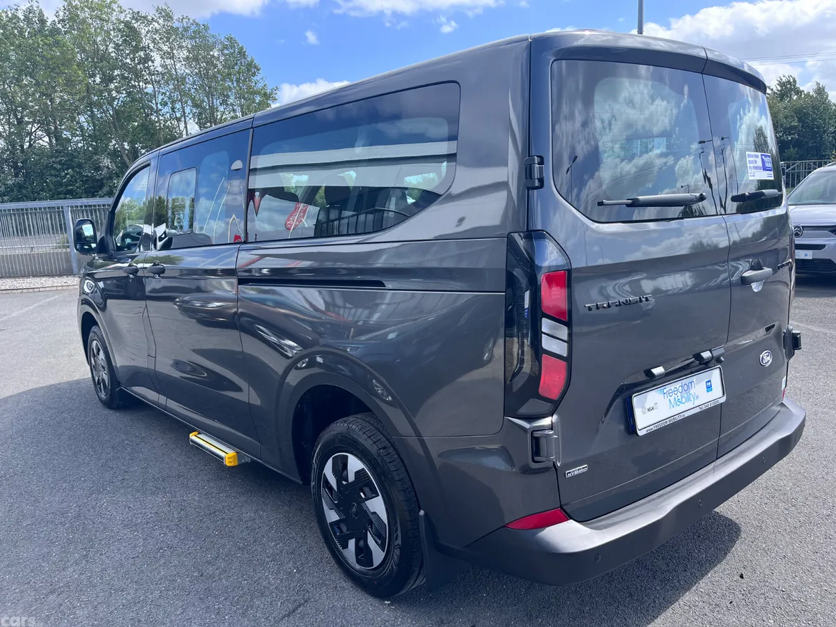 Ford Tourneo Custom MPV, Petrol Plug-in Hybrid, 2027, Grey