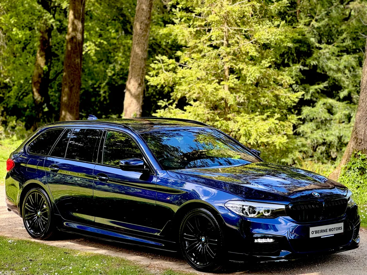 BMW 5-Series Estate, Diesel, 2019, Blue