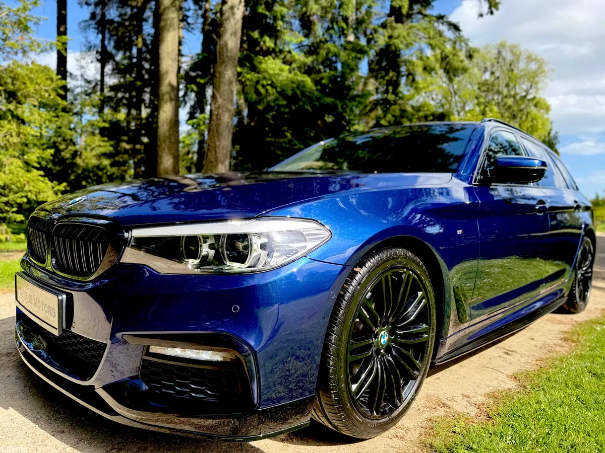 BMW 5-Series Estate, Diesel, 2019, Blue