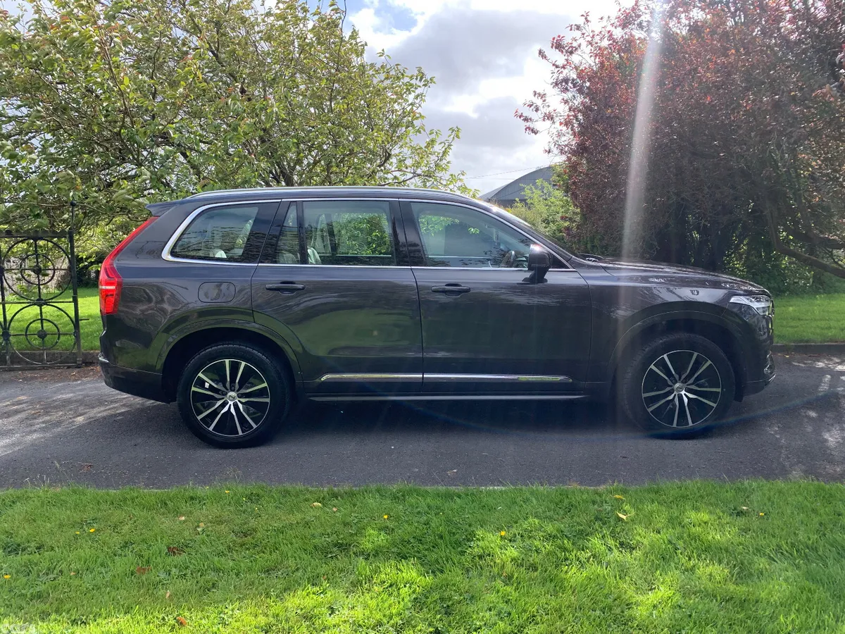 Volvo XC90 SUV, Petrol Plug-in Hybrid, 2023, Grey