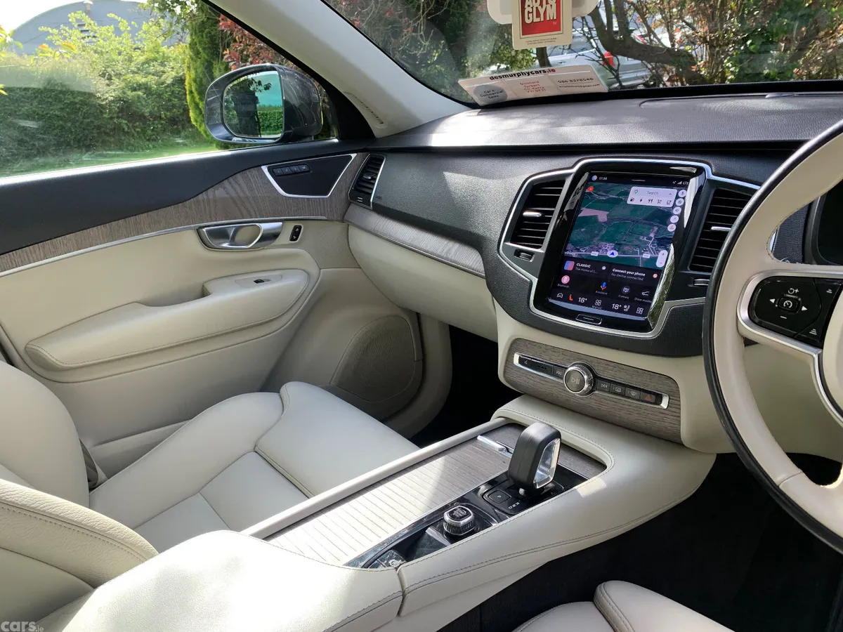 Volvo XC90 SUV, Petrol Plug-in Hybrid, 2023, Grey