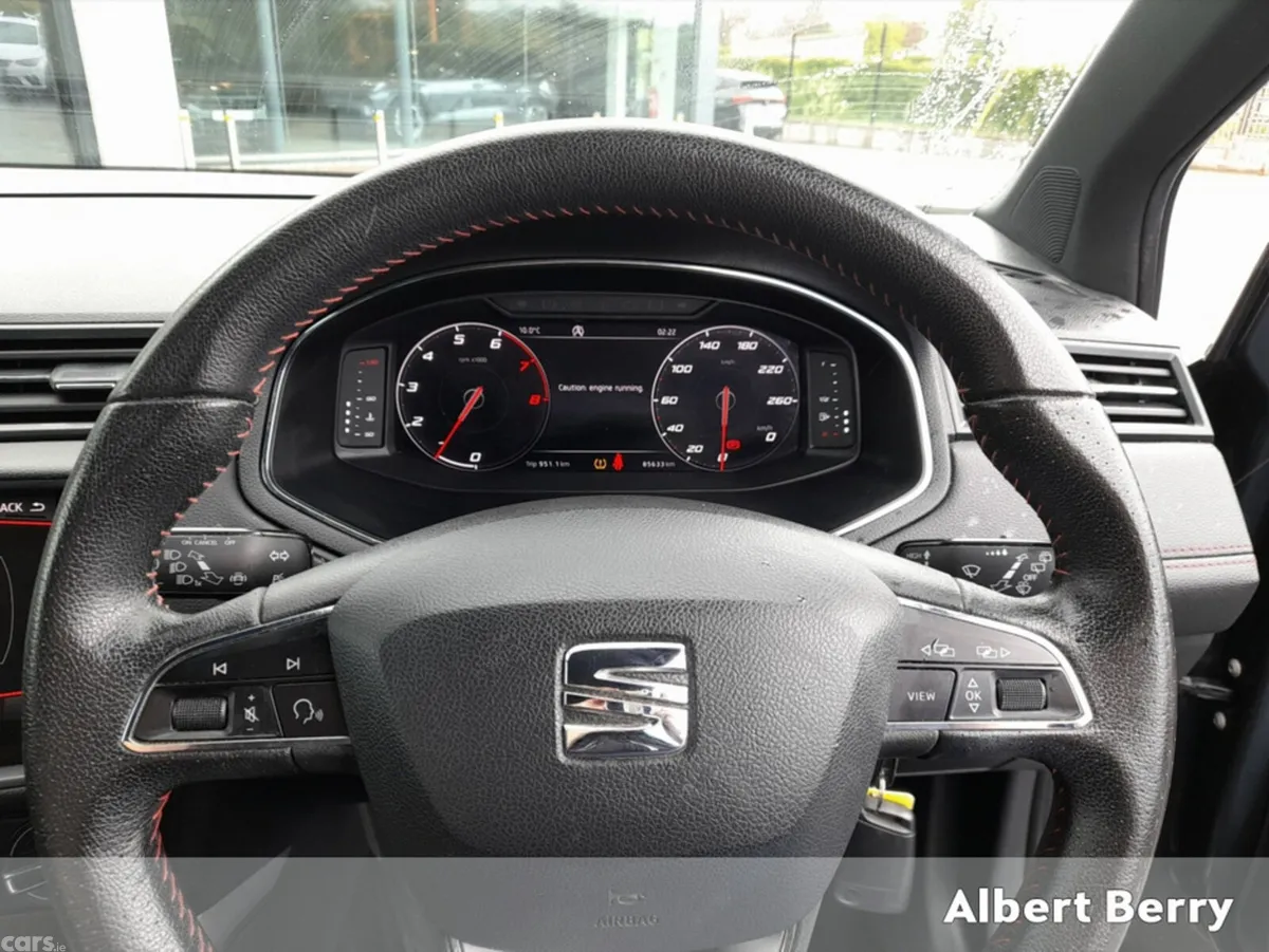 SEAT Arona Hatchback, Petrol, 2020, Grey