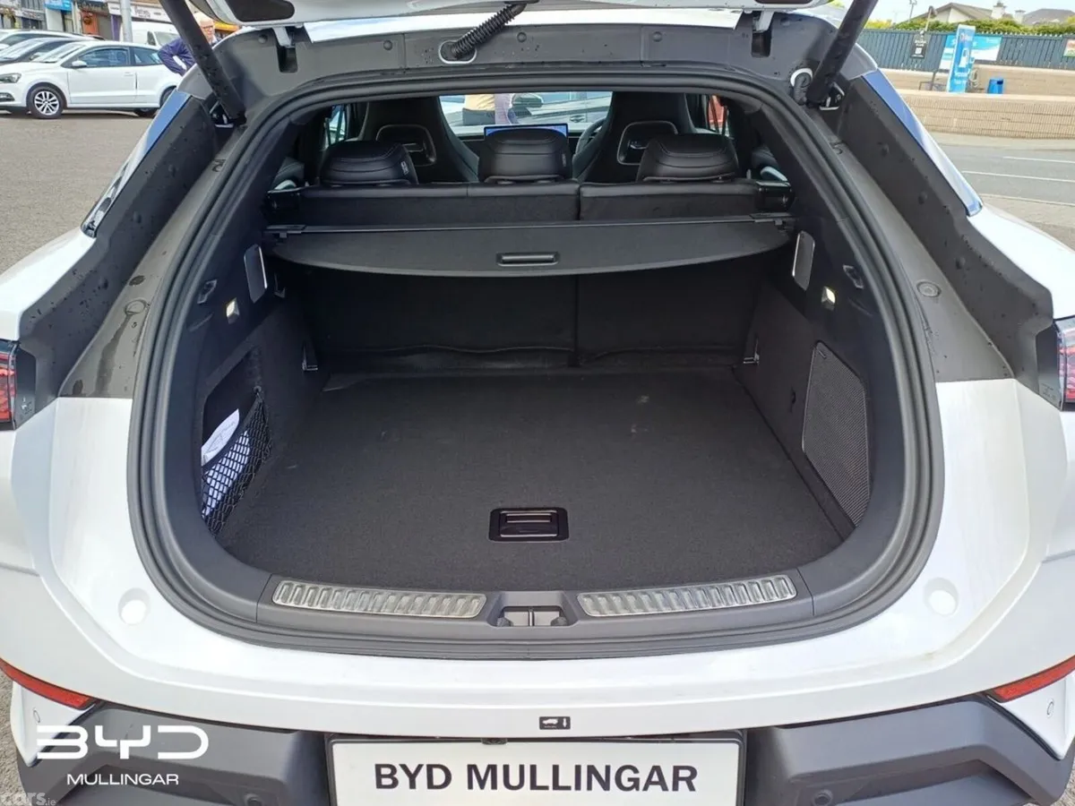 BYD SEALION 7 SUV, Electric, 2027, White
