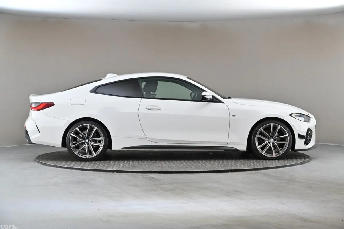BMW 4-Series Coupe, Diesel, 2021, White
