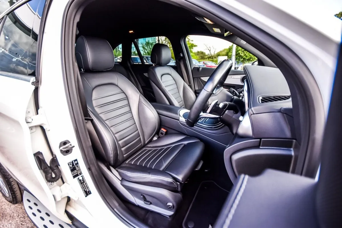 Mercedes-Benz GLC SUV, Diesel Plug-in Hybrid, 2022, White