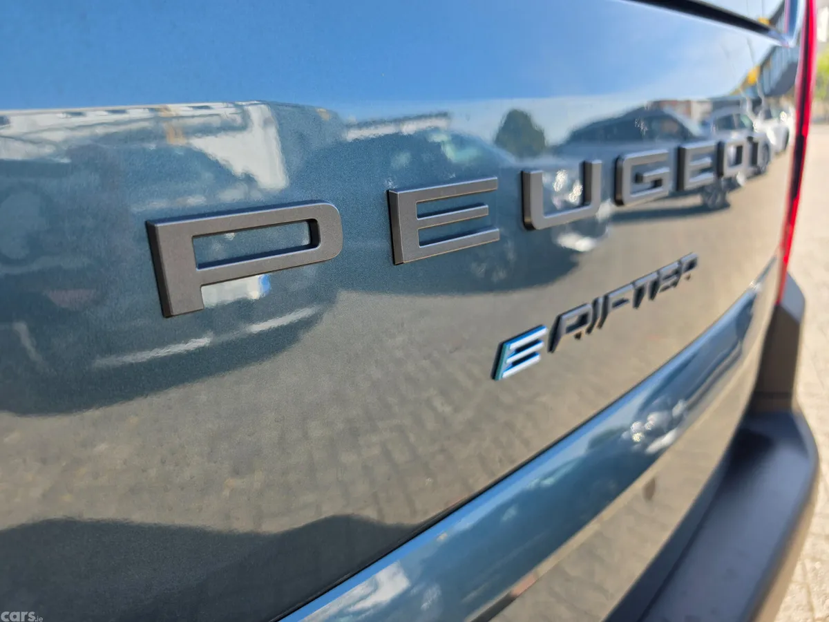 Peugeot e-Rifter MPV, Electric, 2026, Blue