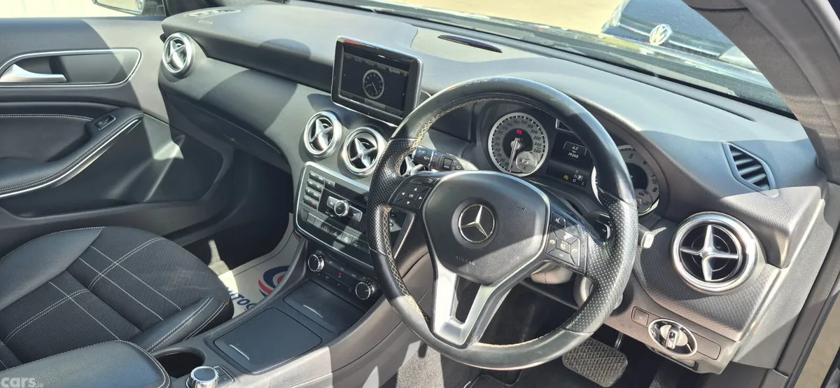 Mercedes-Benz A-Class Hatchback, Petrol, 2015, Black