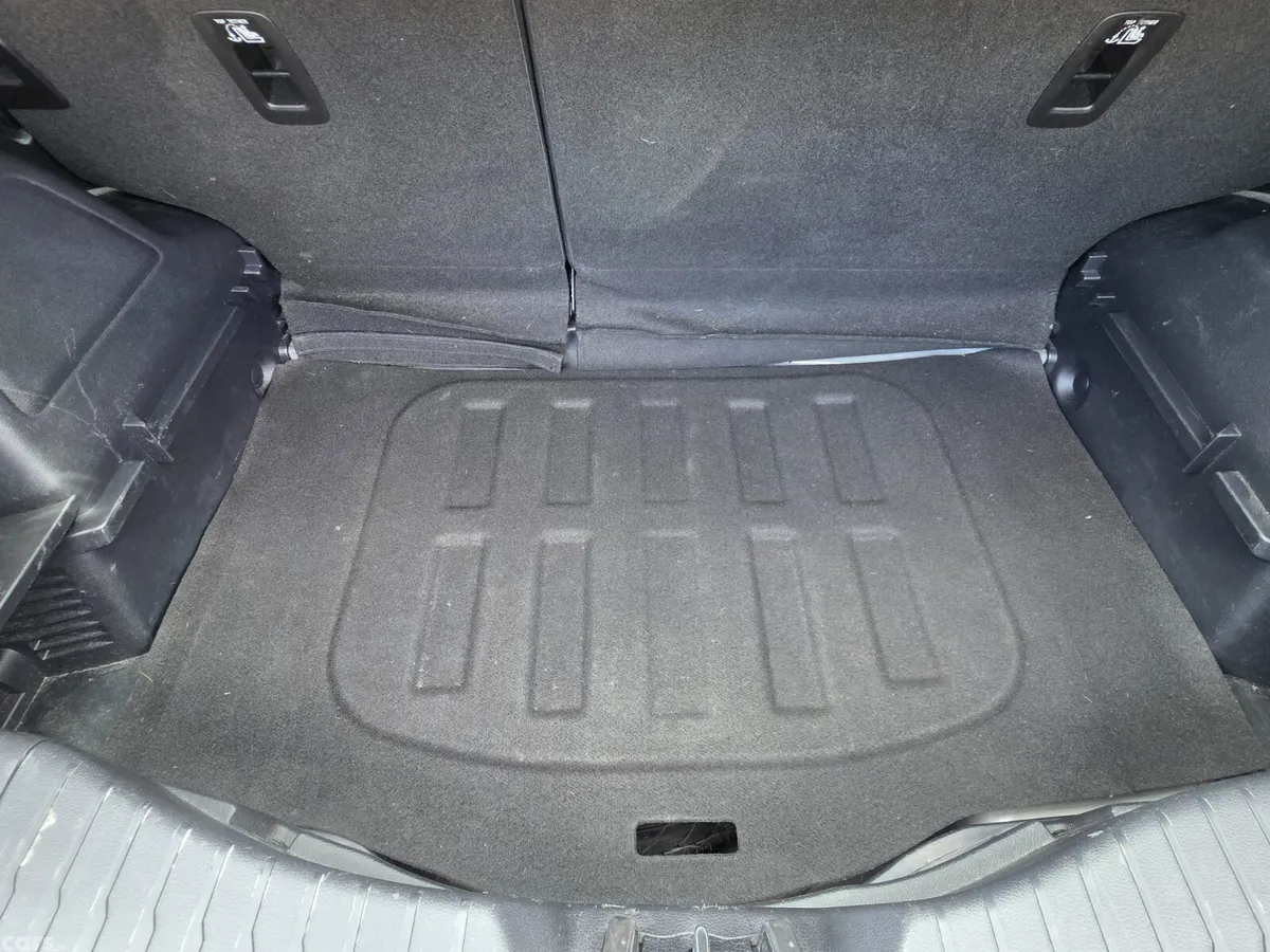 SsangYong Tivoli SUV, Petrol, 2021, Grey