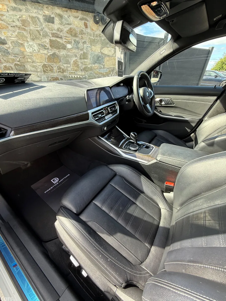 BMW 3-Series Saloon, Diesel, 2019, White