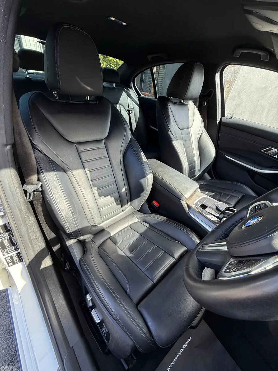 BMW 3-Series Saloon, Diesel, 2019, White