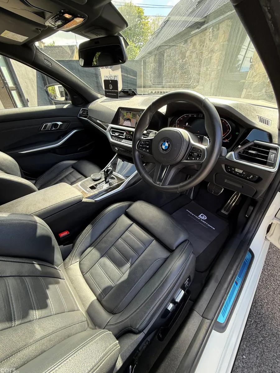 BMW 3-Series Saloon, Diesel, 2019, White