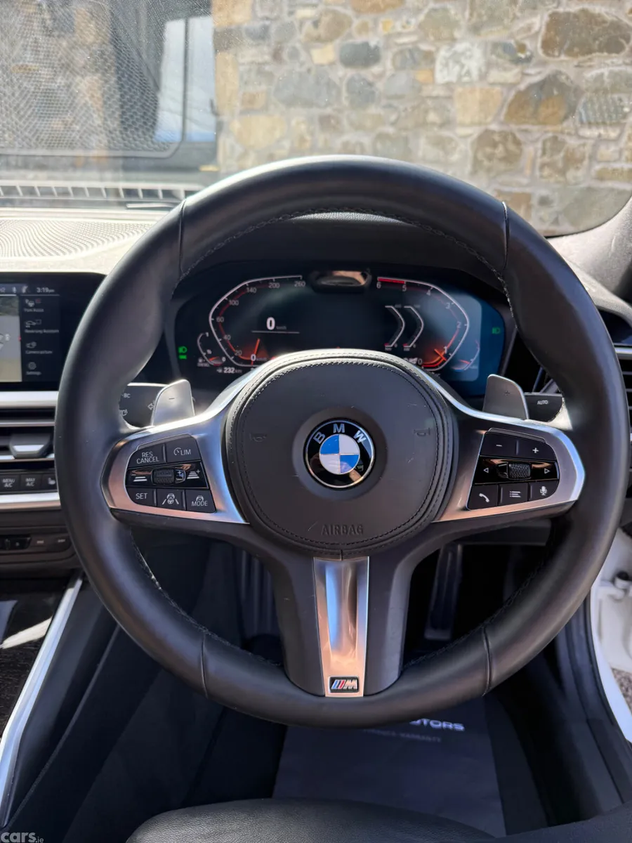 BMW 3-Series Saloon, Diesel, 2019, White