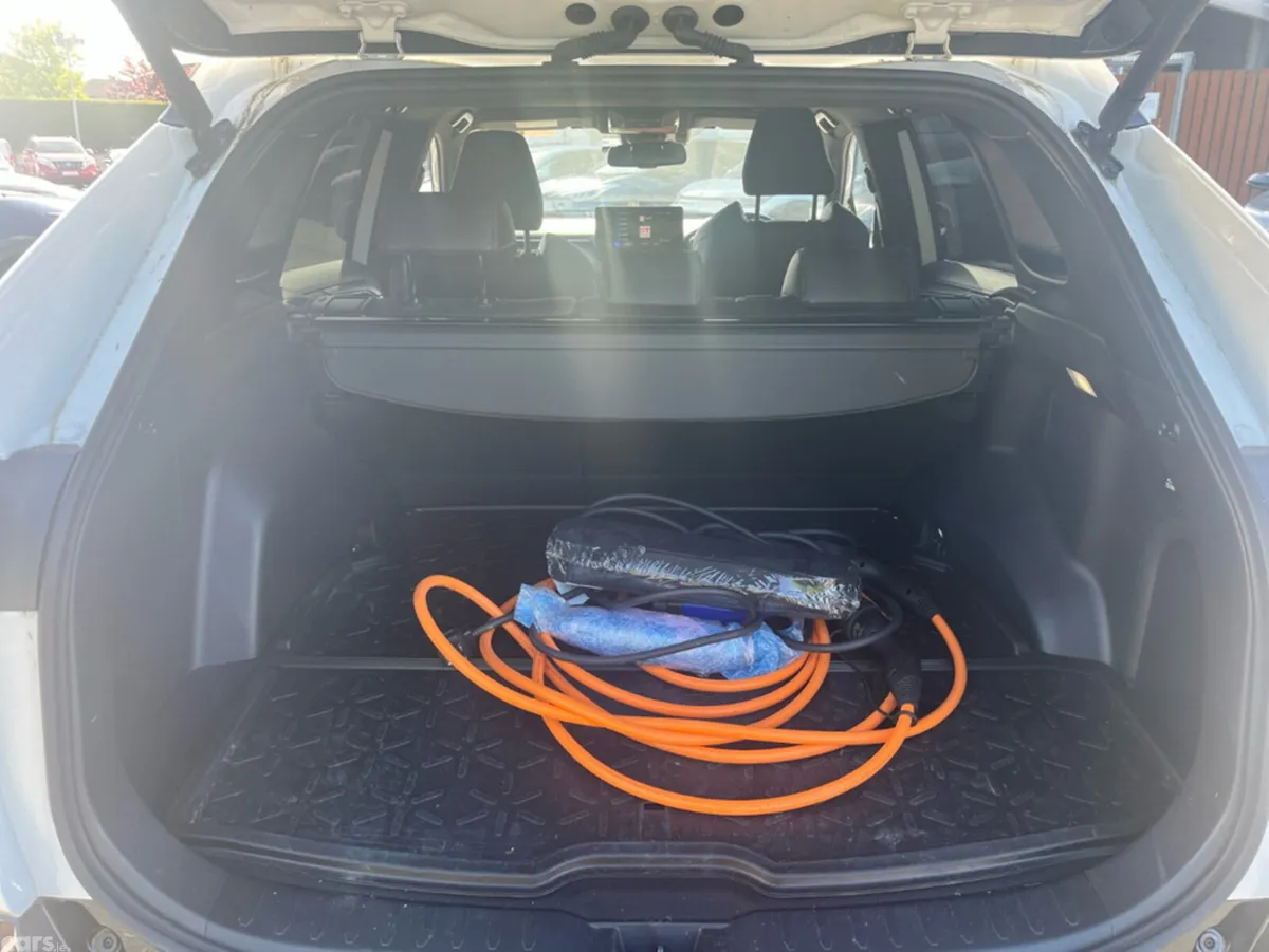 Toyota RAV4 SUV, Petrol Plug-in Hybrid, 2025, White