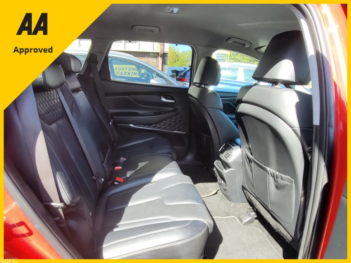 Hyundai Santa Fe Estate, Diesel, 2018, Orange