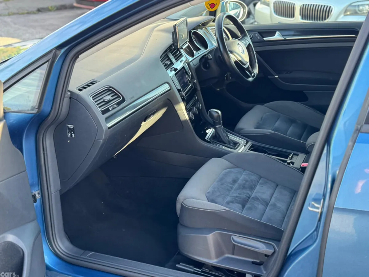 Volkswagen Golf Hatchback, Petrol, 2013, Blue