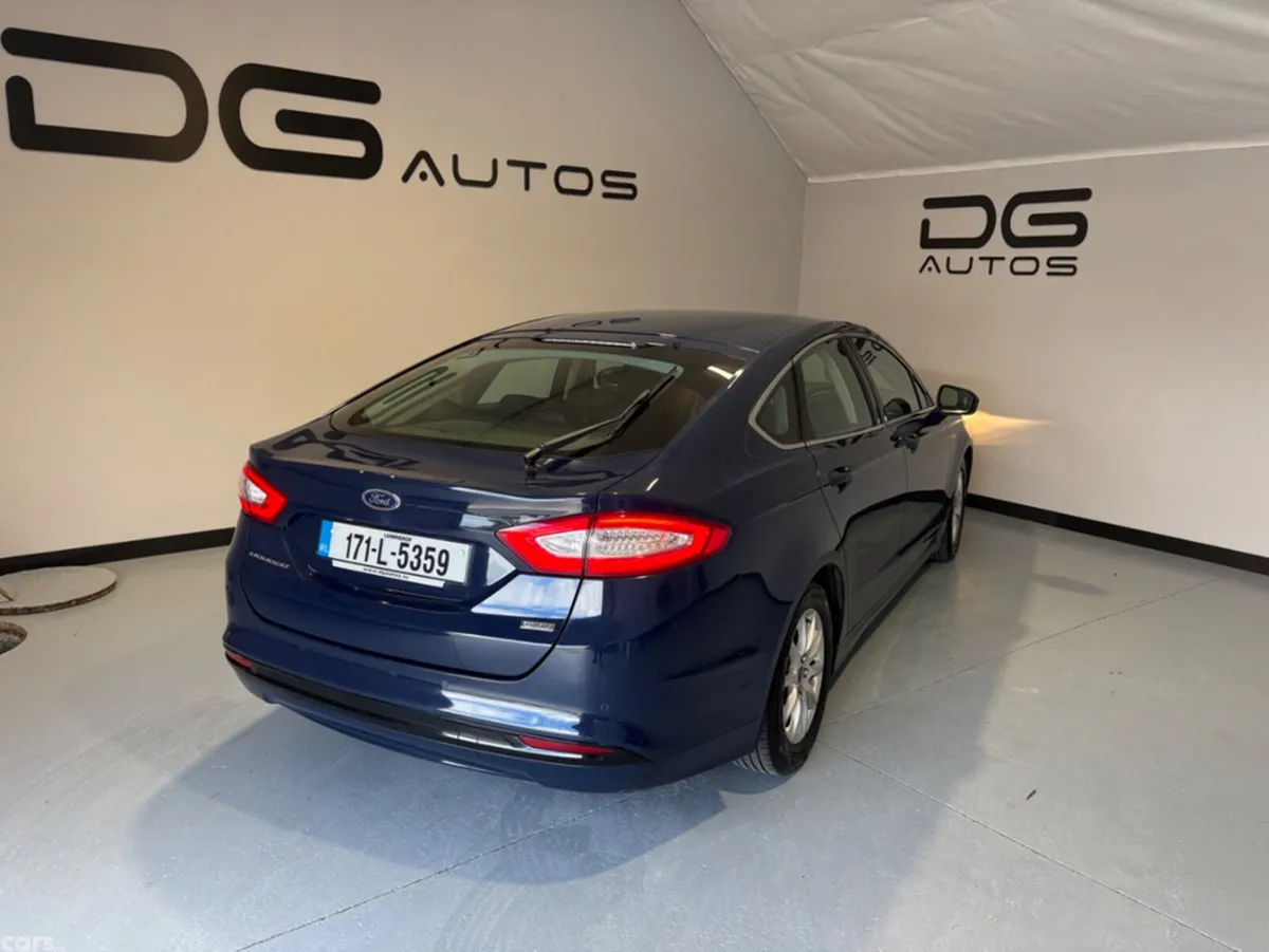 Ford Mondeo Hatchback, Diesel, 2017, Blue
