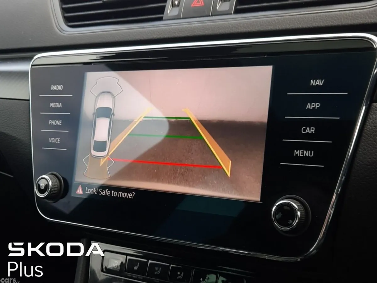 Skoda Superb Saloon, Diesel, 2024, Grey