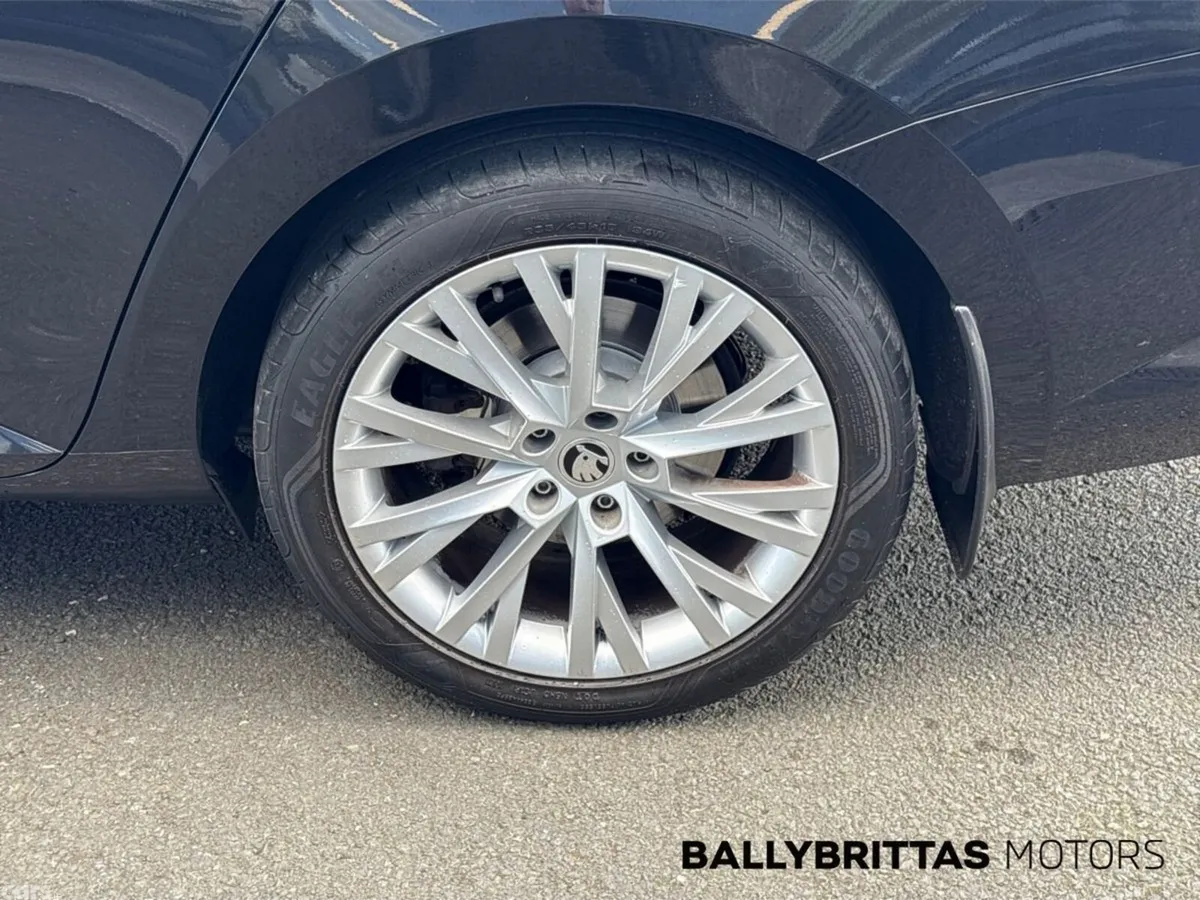 Skoda Superb Saloon, Diesel, 2022, Black