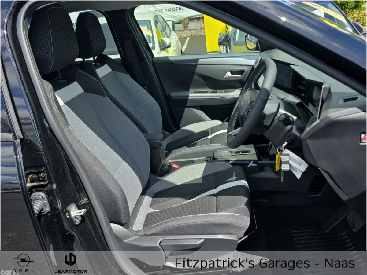 Opel Frontera SUV, Electric, 2026, Black
