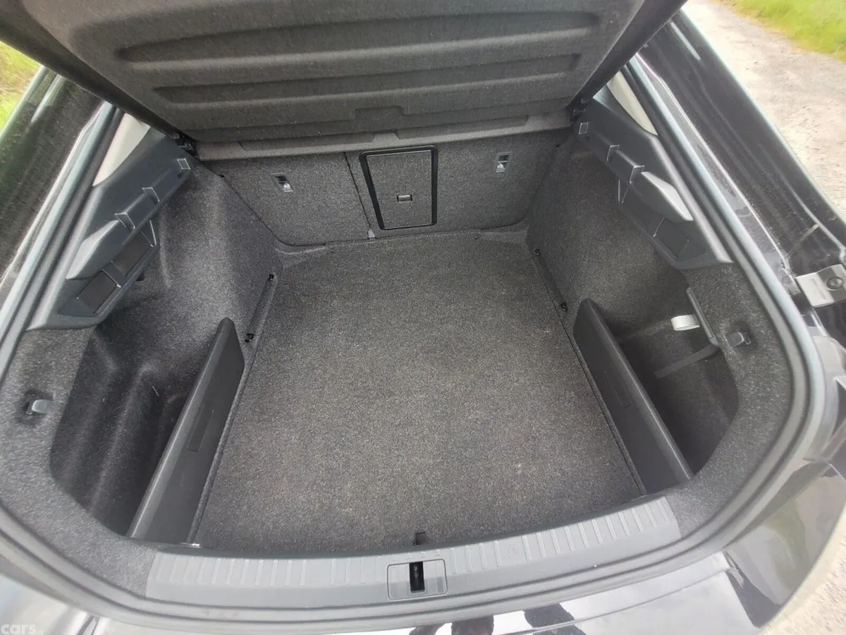 Skoda Octavia Saloon, Diesel, 2024, Black