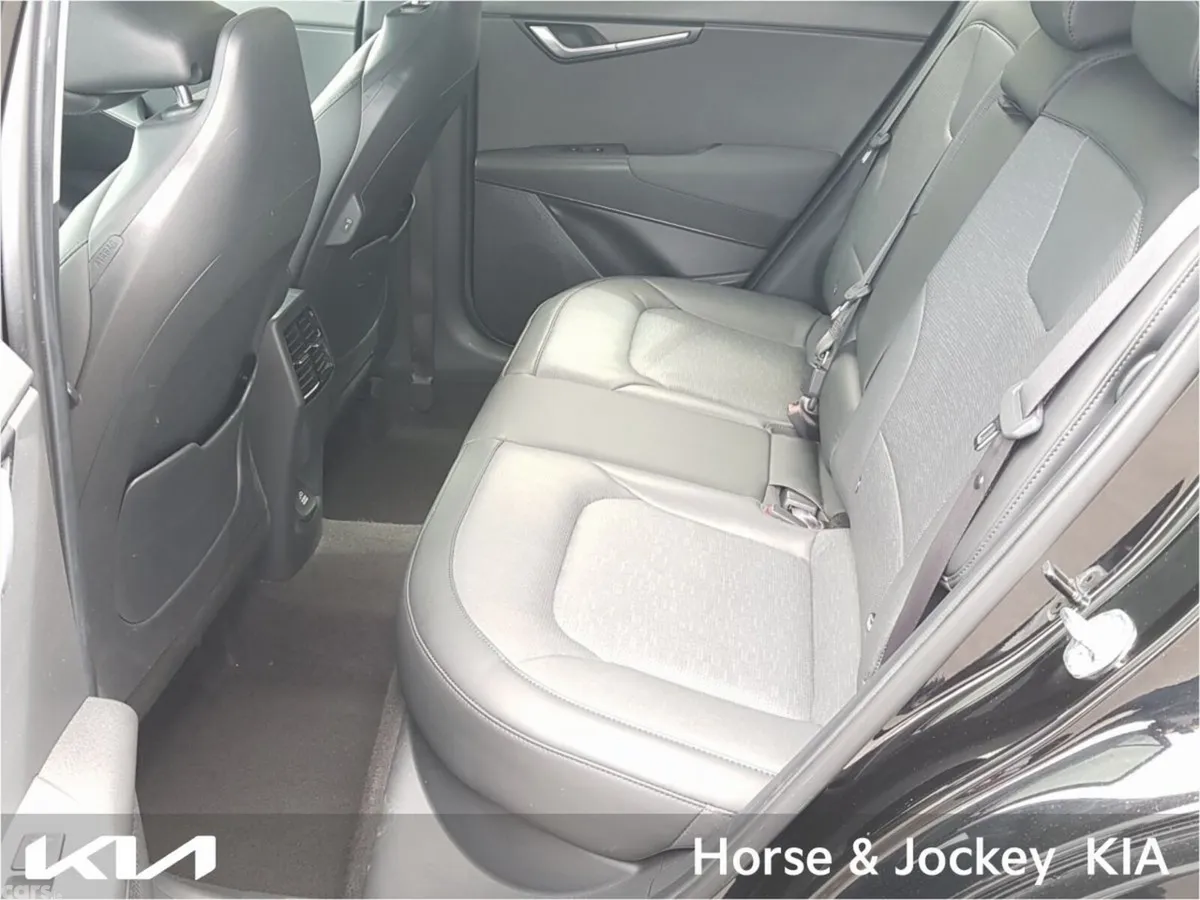 Kia Niro SUV, Petrol Plug-in Hybrid, 2023, Black