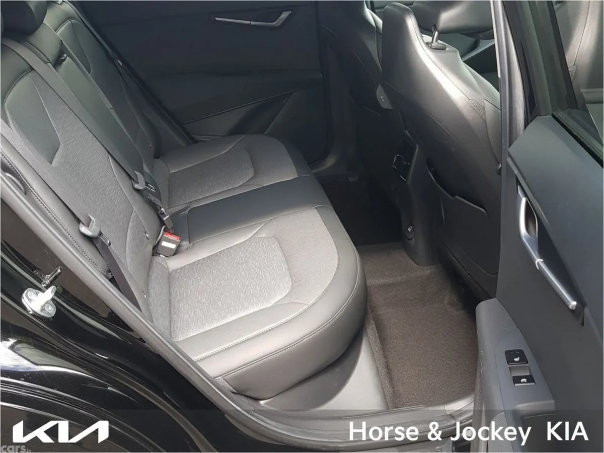 Kia Niro SUV, Petrol Plug-in Hybrid, 2023, Black