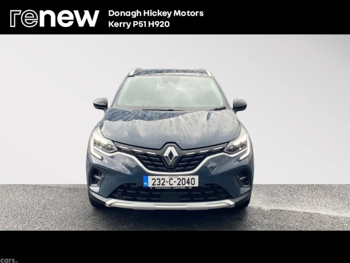 Renault Captur SUV, Petrol, 2023, Blue