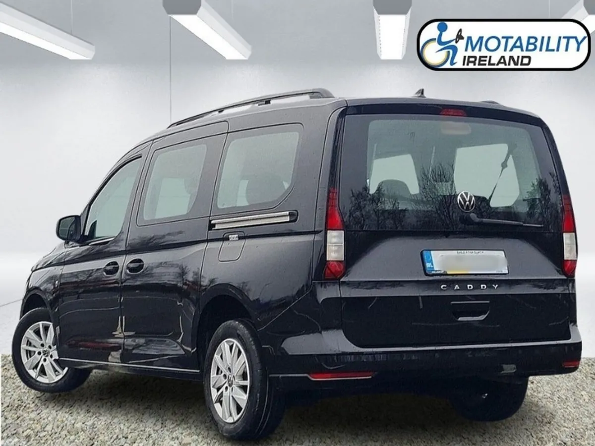 Volkswagen Caddy Maxi Life MPV, Diesel, 2025, Black