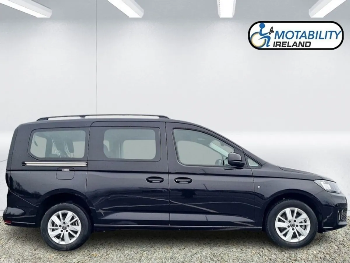 Volkswagen Caddy Maxi Life MPV, Diesel, 2025, Black