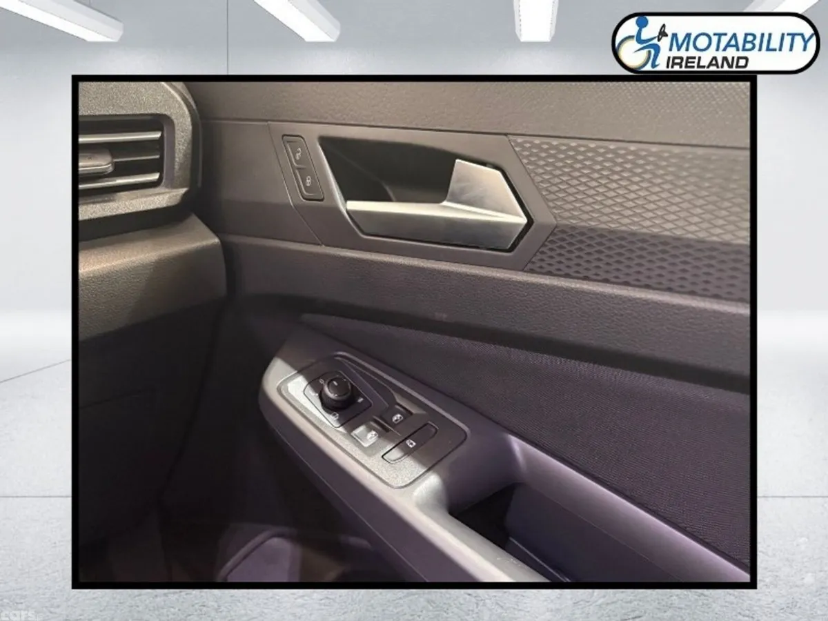 Volkswagen Caddy Maxi Life MPV, Diesel, 2025, Black