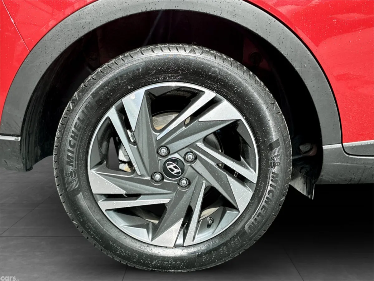 Hyundai Bayon Estate/Jeep, Petrol, 2024, Red