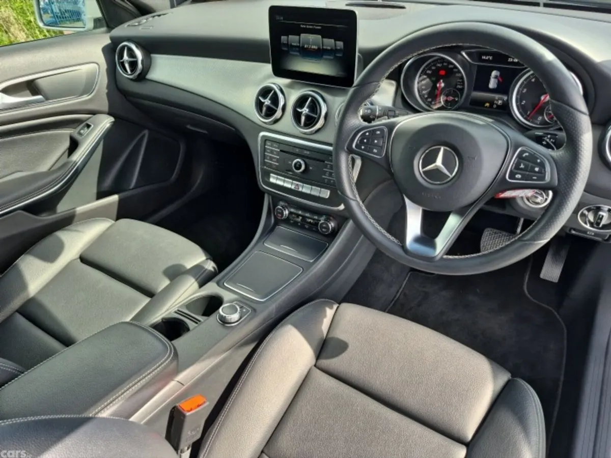 Mercedes-Benz GLA SUV, Petrol, 2018, Silver