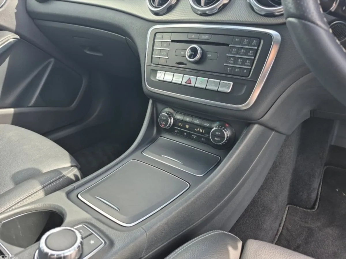 Mercedes-Benz GLA SUV, Petrol, 2018, Silver