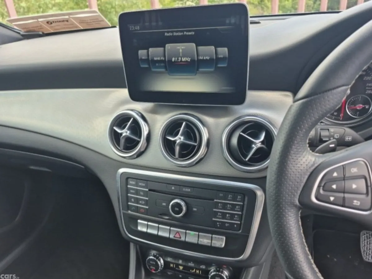 Mercedes-Benz GLA SUV, Petrol, 2018, Silver