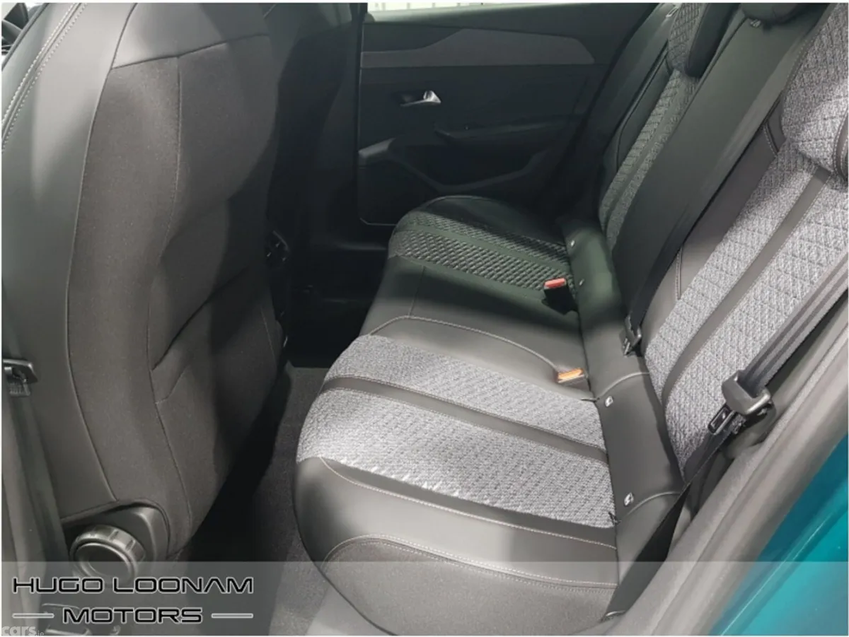 Peugeot 308 Hatchback, Petrol Hybrid, 2026, Green