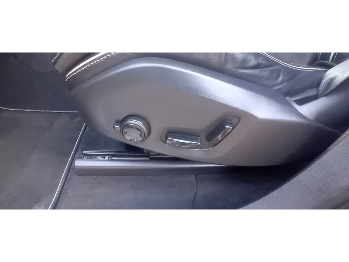 Volvo XC90 Estate, Petrol Plug-in Hybrid, 2018, Black