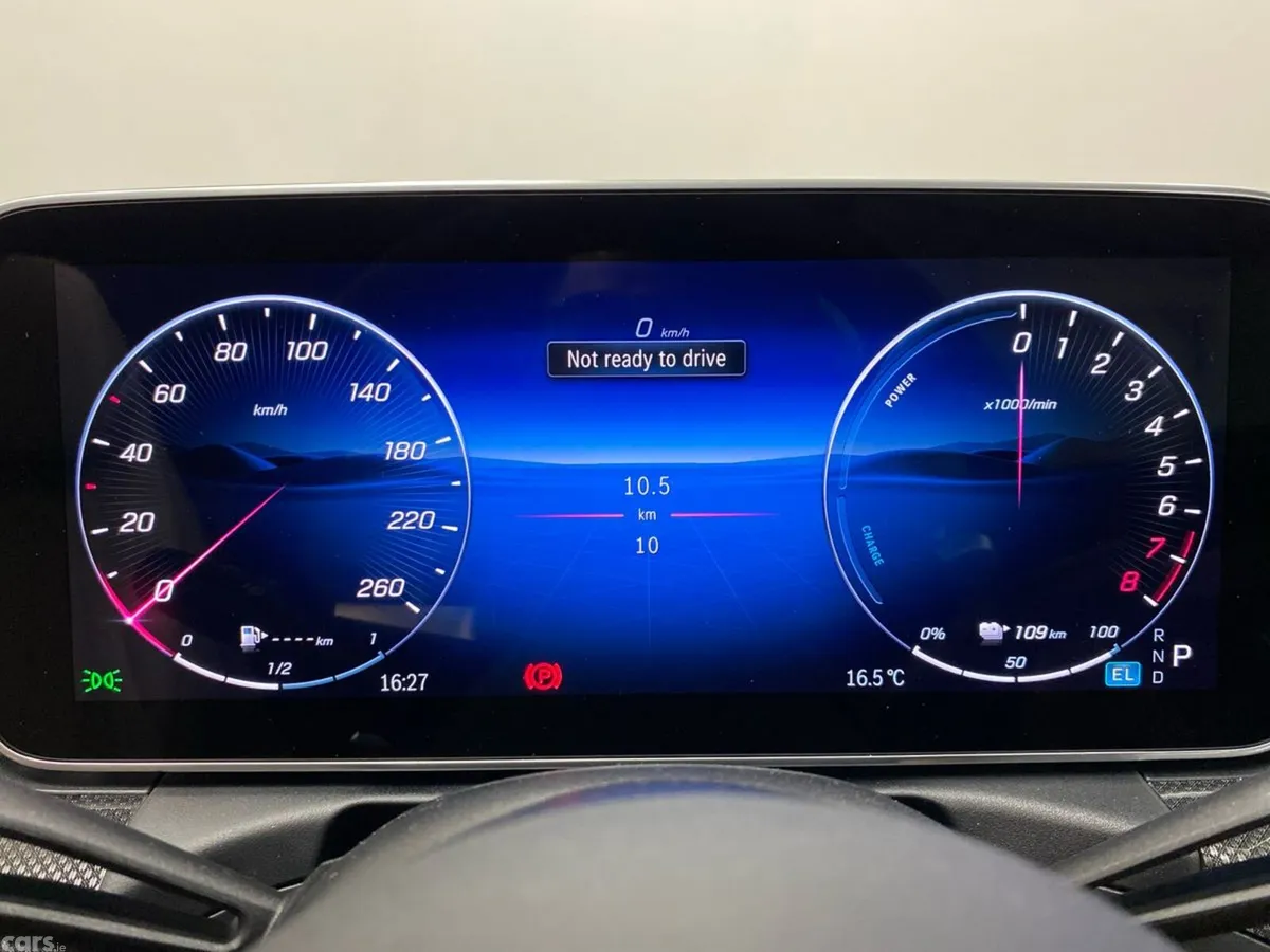 Mercedes-Benz CLE Coupe, Petrol Plug-in Hybrid, 2026, Grey