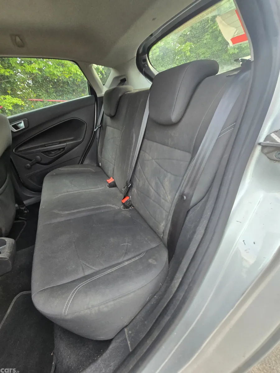 Ford Fiesta Hatchback, Diesel, 2013, Silver