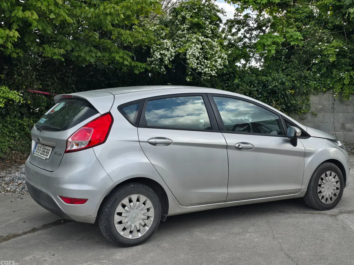 Ford Fiesta Hatchback, Diesel, 2013, Silver