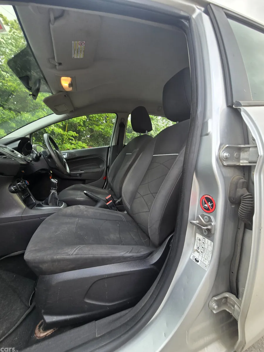 Ford Fiesta Hatchback, Diesel, 2013, Silver