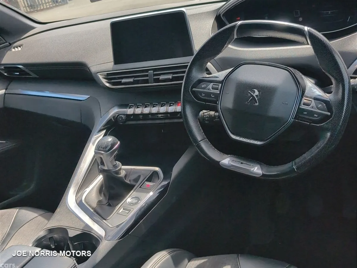 Peugeot 5008 SUV, Diesel, 2020, Grey