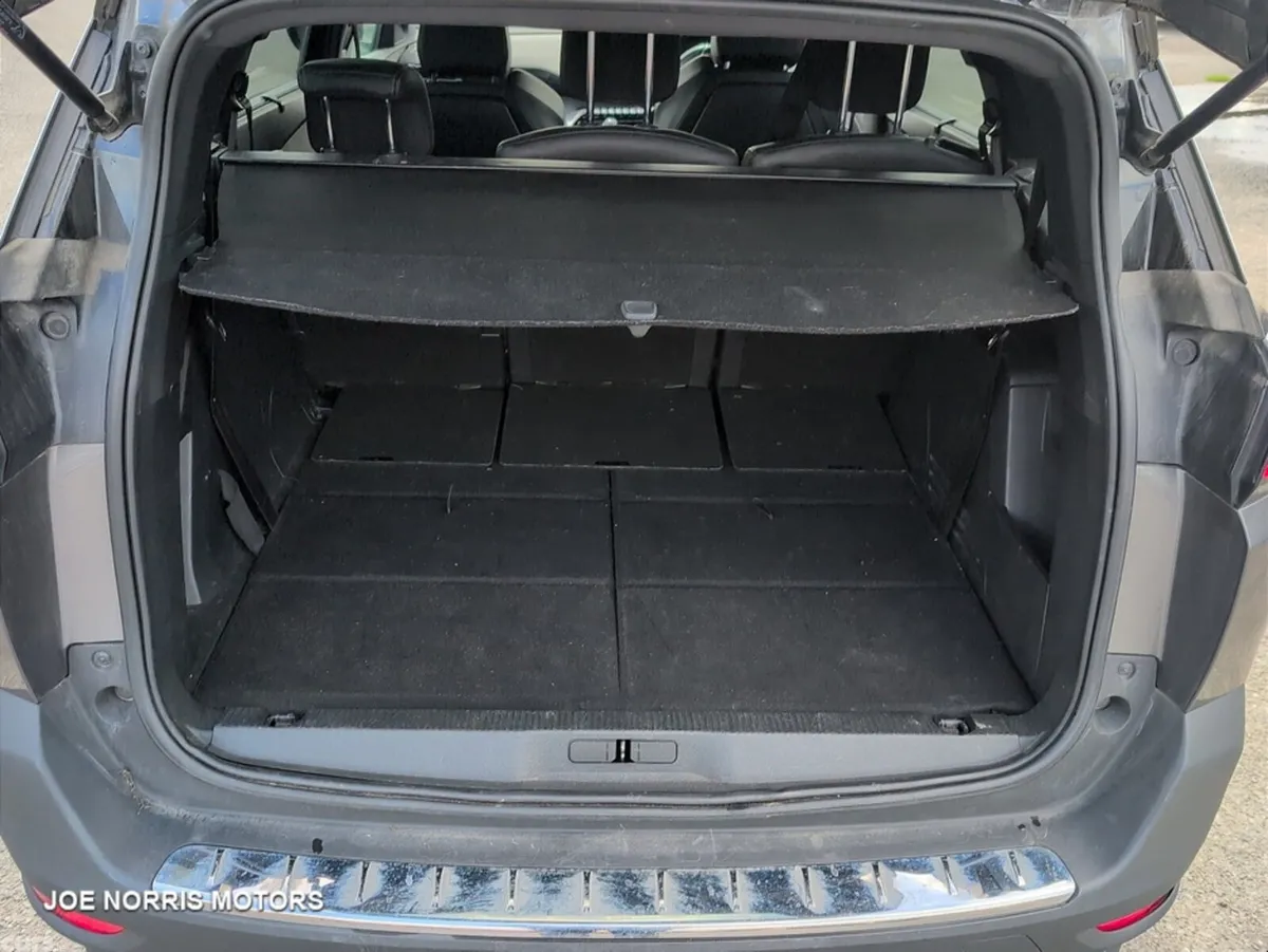 Peugeot 5008 SUV, Diesel, 2020, Grey