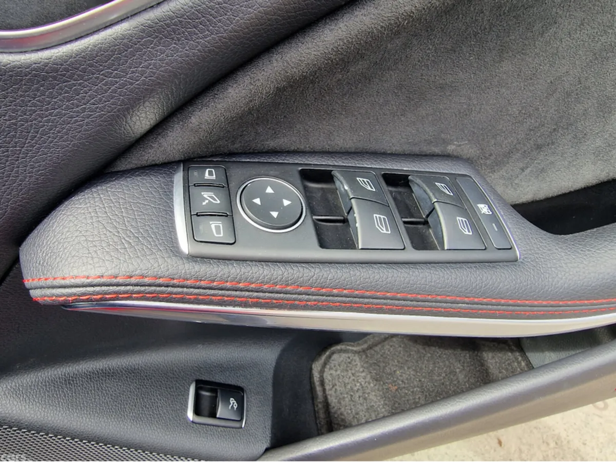 Mercedes-Benz CLA Saloon, Petrol, 2017, Red