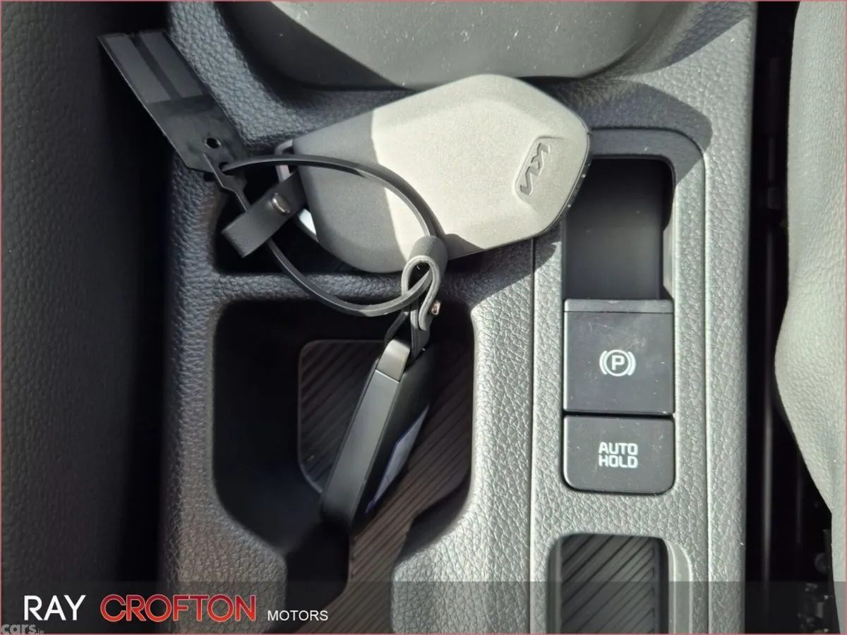 Kia Stonic Estate, Petrol Hybrid, 2026, Grey