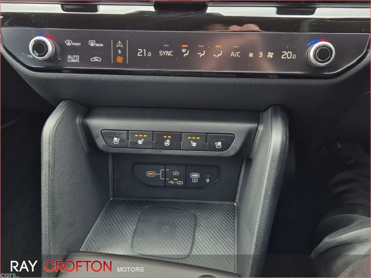 Kia Sportage SUV, Diesel Hybrid, 2026, White