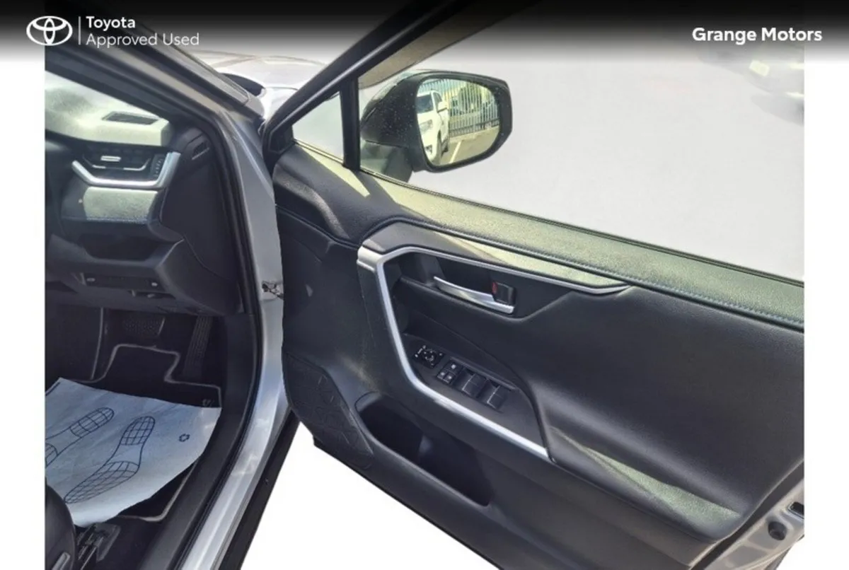Toyota RAV4 SUV, Petrol Hybrid, 2019, Grey