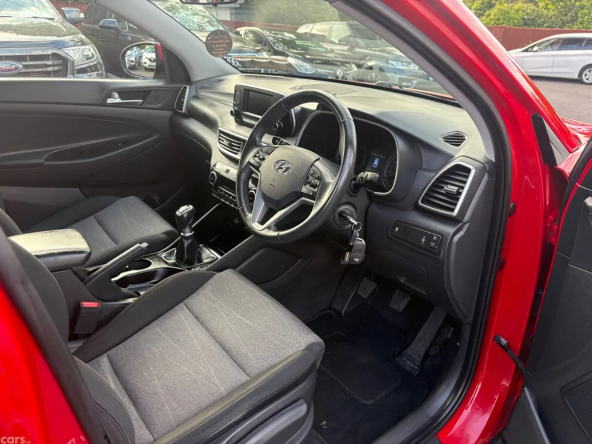 Hyundai Tucson SUV, Diesel, 2019, Red