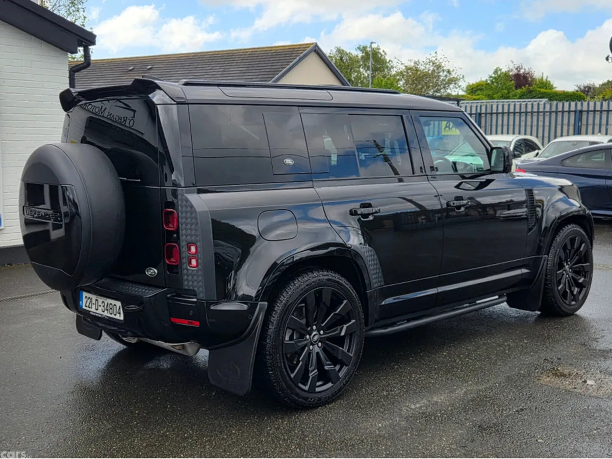 Land Rover Defender Estate, Petrol Plug-in Hybrid, 2022, Black