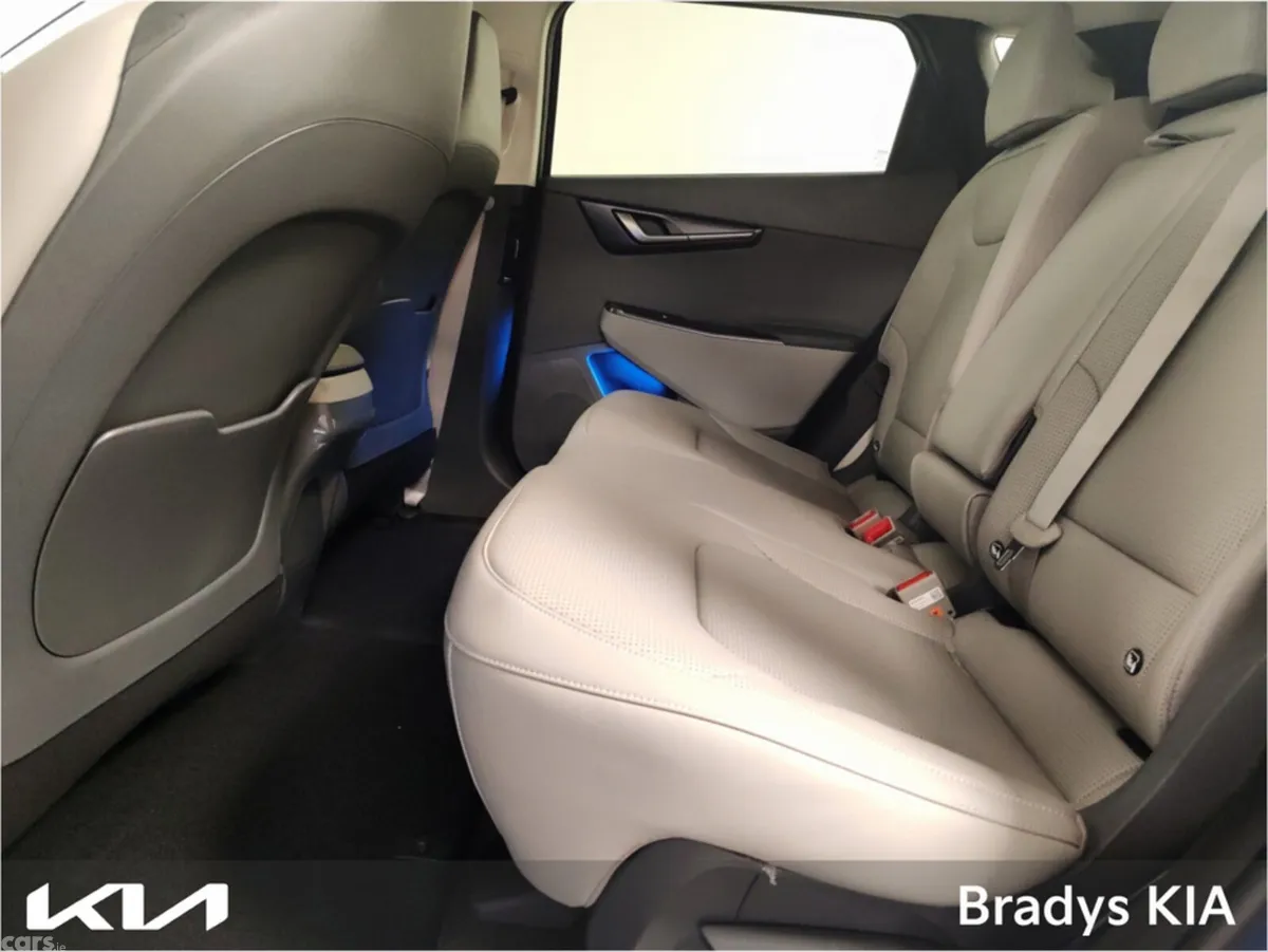 Kia EV6 SUV, Electric, 2026, Blue